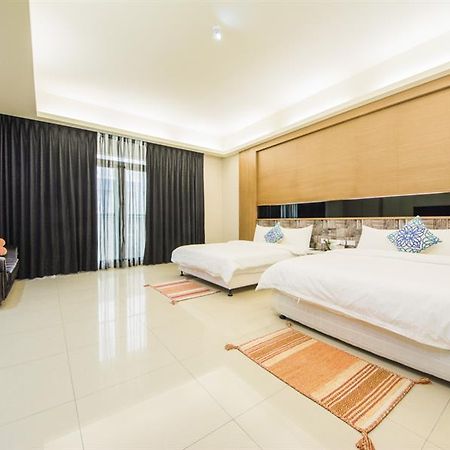 Xin Ju Apartment Taitung Ngoại thất bức ảnh